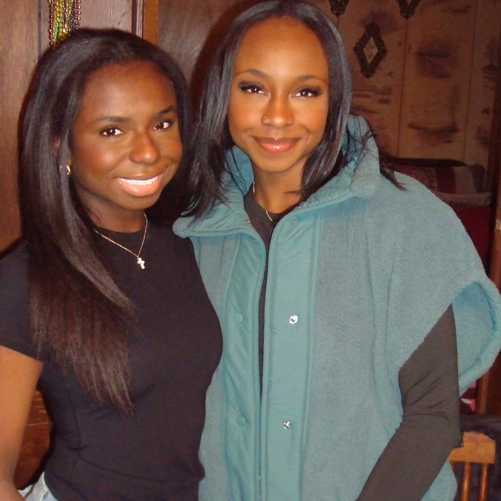 Meet your Posher, Selena